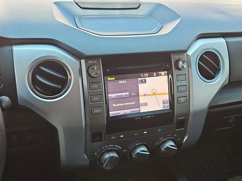 Used 2014 Toyota Tundra SR5 w/ SR5 Upgrade Package RWD image 21