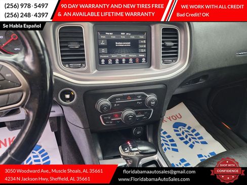 Used 2021 Dodge Charger SXT w/ Leather Interior Group image 16