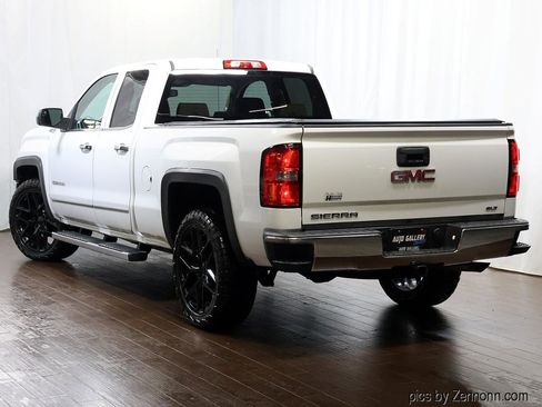 Used 2014 GMC Sierra 1500 SLT w/ Suspension Package, Off-Road image 9