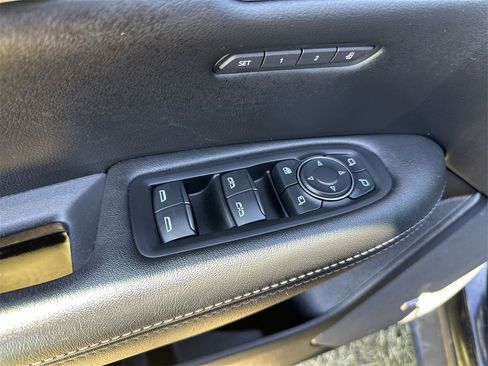 Used 2024 Cadillac XT5 Sportv image 13