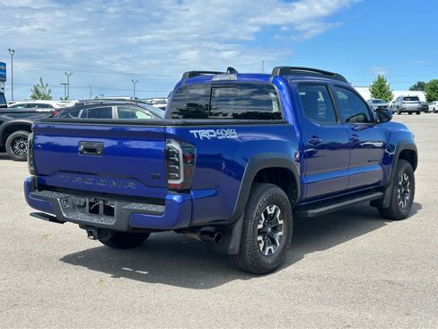 Used 2023 Toyota Tacoma TRD Off-Road w/ Technology Package AWD/4WD image 7
