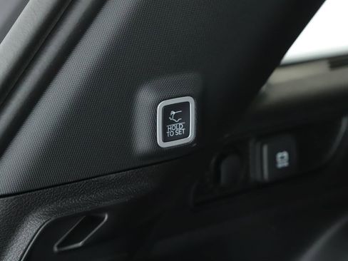 New 2026 Jeep Grand Cherokee Limited w/ Limited Altitude Package image 17