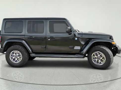 Used 2024 Jeep Wrangler High Altitude AWD/4WD image 7