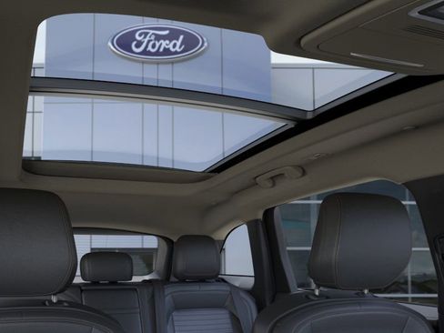 New 2026 Lincoln Nautilus Reserve w/ Jet Appearance Package image 44