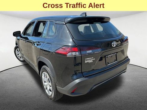 Certified 2026 Toyota Corolla Cross L FWD image 9