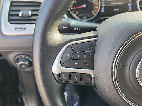 Used 2018 Jeep Compass Latitude w/ Popular Equipment Group AWD/4WD image 20