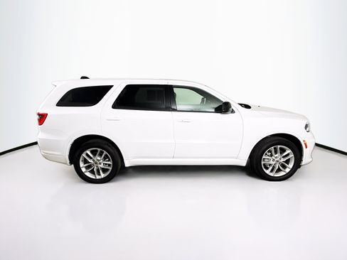 Used 2024 Dodge Durango GT image 2