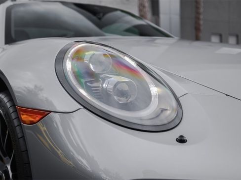 Used 2017 Porsche 911 Turbo S image 11