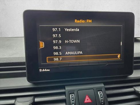 Used 2019 Audi Q5 Premium image 13