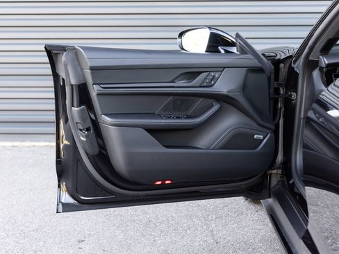 Certified 2026 Porsche Taycan RWD image 20