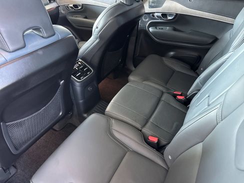Certified 2023 Volvo XC90 T8 Ultimate AWD/4WD image 6