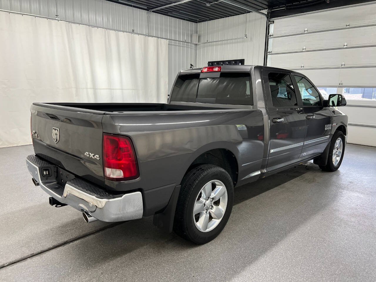 Used 2016 RAM 1500 Big Horn AWD/4WD image 4