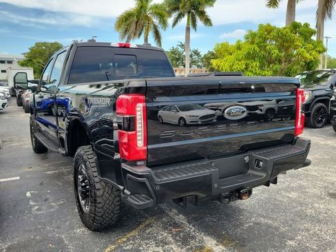 Used 2023 Ford F250 XLT w/ Black Appearance Package AWD/4WD image 4