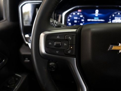 Used 2025 Chevrolet Silverado 1500 LT RWD image 26