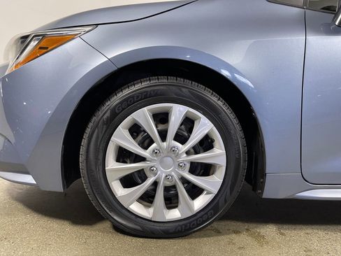 Certified 2020 Toyota Corolla LE FWD image 11