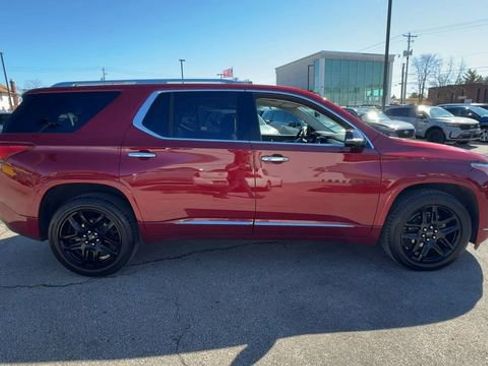 Used 2019 Chevrolet Traverse Premier w/ LPO, Blackout Package image 9