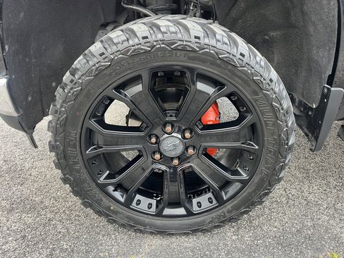 Used 2020 Chevrolet Silverado 1500 LT w/ Texas Edition RWD image 8