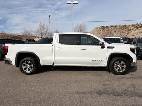 Used 2023 GMC Sierra 1500 SLE image 6