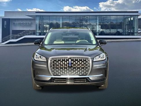 Used 2024 Lincoln Corsair Grand Touring w/ Equipment Group 301A AWD/4WD image 2