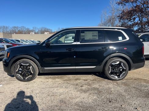 New 2025 Kia Telluride EX image 2
