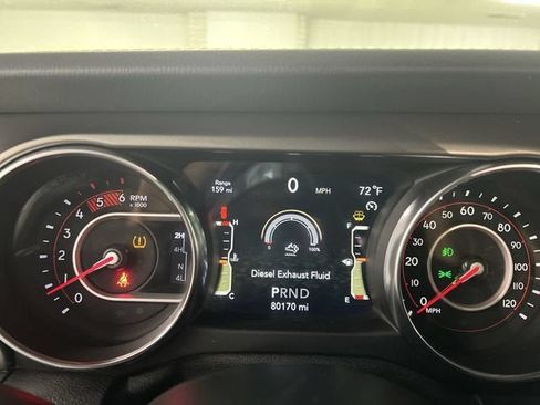 Used 2021 Jeep Wrangler Unlimited Rubicon AWD/4WD image 12