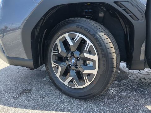 Certified 2026 Subaru Forester Premium AWD/4WD image 32