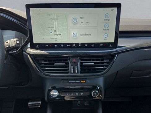 Used 2023 Ford Escape ST-Line w/ Tech Pack #1 AWD/4WD image 17