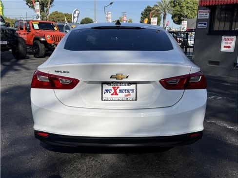 Used 2018 Chevrolet Malibu LS image 5