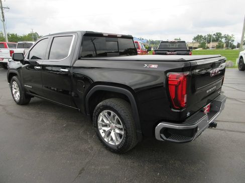 Used 2019 GMC Sierra 1500 SLT w/ SLT Premium Plus Package AWD/4WD image 11