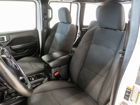 Used 2023 Jeep Wrangler Unlimited Sport AWD/4WD image 9