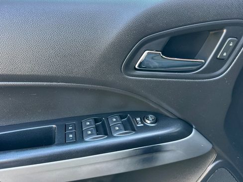 Certified 2017 Chevrolet Colorado LT w/ LT Convenience Package image 11