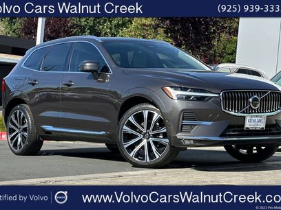 Certified 2023 Volvo XC60 B5 Ultimate w/ Climate Package