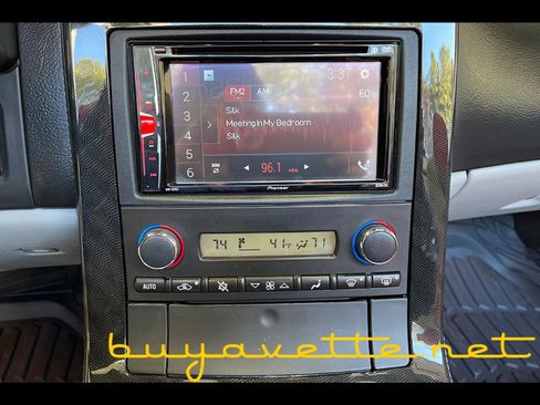 Used 2013 Chevrolet Corvette Grand Sport w/ 2LT Preferred Equipment Group image 20