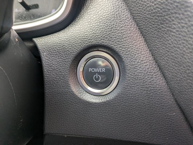 Used 2025 Toyota Corolla XLE FWD image 24