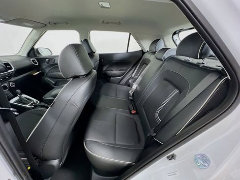 New 2026 Hyundai Venue SEL image 21