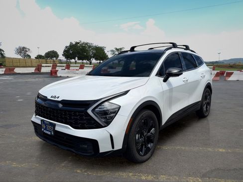 Certified 2025 Kia Sportage X-Line Prestige AWD/4WD image 5