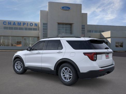 New 2026 Ford Explorer Active image 4