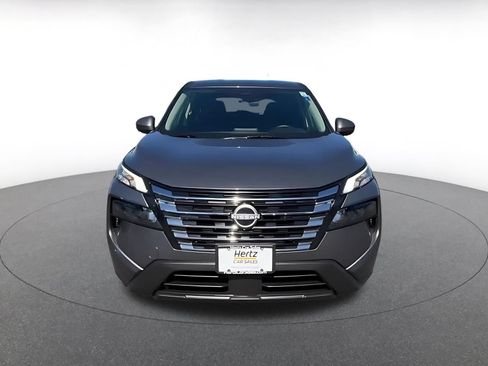 Used 2025 Nissan Rogue SV AWD/4WD image 4