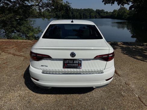 Used 2019 Volkswagen Jetta SEL Premium FWD image 7