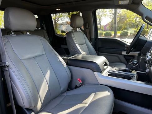 Used 2019 Ford F150 Lariat w/ Equipment Group 502A Luxury RWD image 71