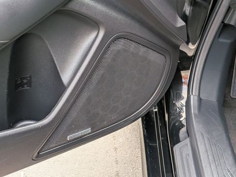 Used 2023 Subaru Legacy Touring XT image 15