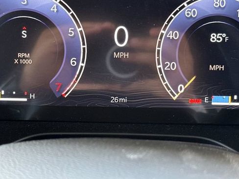 New 2025 Jeep Grand Cherokee L Altitude image 27