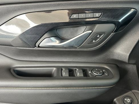 Used 2024 GMC Terrain AT4 w/ Tech Package image 11