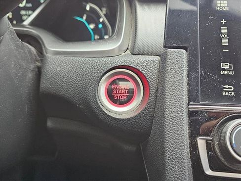 Used 2018 Honda Civic EX image 27