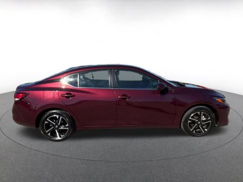 Used 2025 Nissan Sentra SV FWD image 16