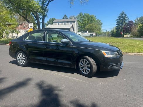 Used 2014 Volkswagen Jetta SE FWD image 5