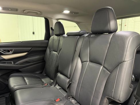Used 2019 Subaru Ascent Limited image 29