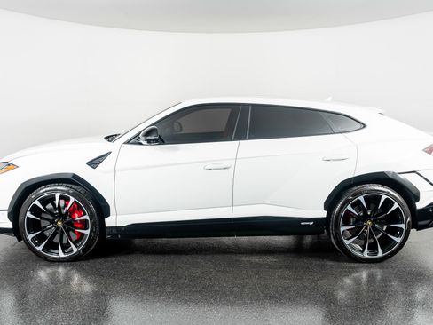 Used 2023 Lamborghini Urus S image 15