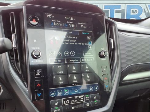 Used 2025 Subaru Forester Premium AWD/4WD image 15