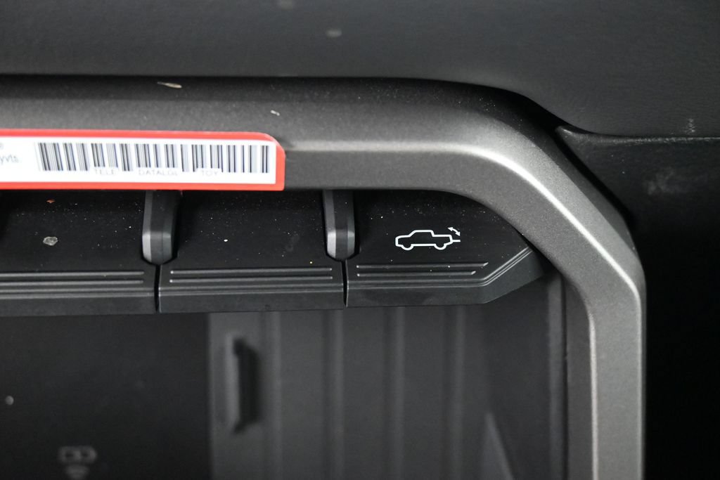 Certified 2026 Toyota Tundra Platinum AWD/4WD image 25